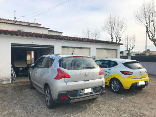 2 chambres, 83m2, jacuzzi, garage privé, amarre