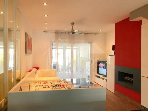 2 chambres, 83m2, jacuzzi, garage privé, amarre