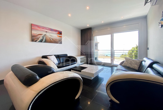 Vue mer, 3 chambres, garage privé