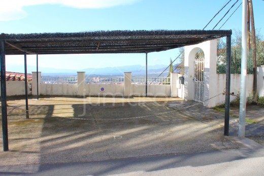Très grand appartement à Roses, 4 chambres, 152m2, 2 parkings privés