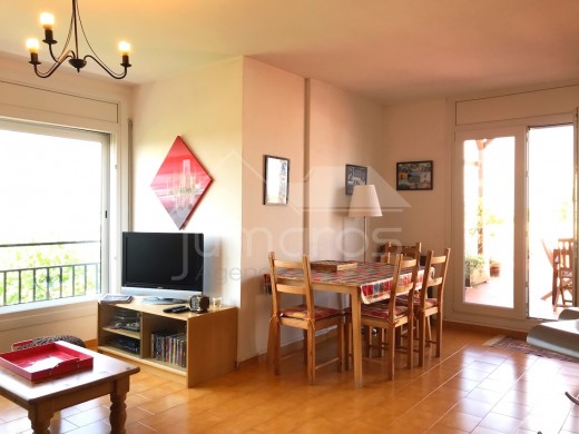Très bel appartement avec grande terrasse de 80m2 et GARAGE.