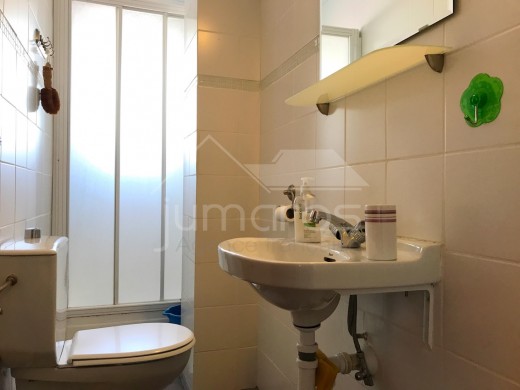Très bel appartement avec grande terrasse de 80m2 et GARAGE.