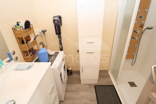Appartement rénové, vue mer à Canyelles