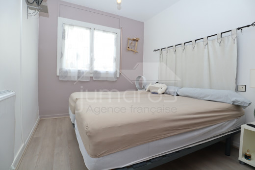 Appartement rénové, vue mer à Canyelles