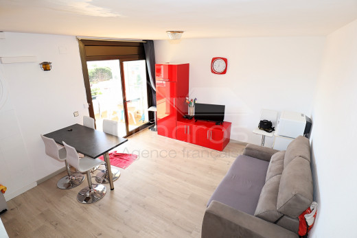 2 chambres, vue mer, rénové, proche plage et garage