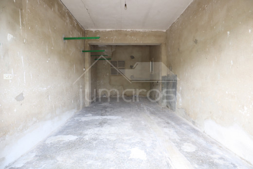 Garage de 18m2  à Roses