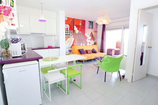1 dormitorio, vista al mar, centro de Roses y cerca de la playa
