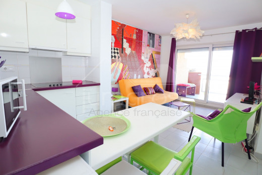 1 dormitorio, vista al mar, centro de Roses y cerca de la playa