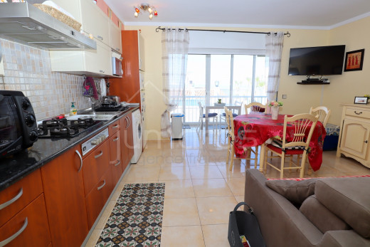 Appartement avec terrasse, vue mer, parking privé