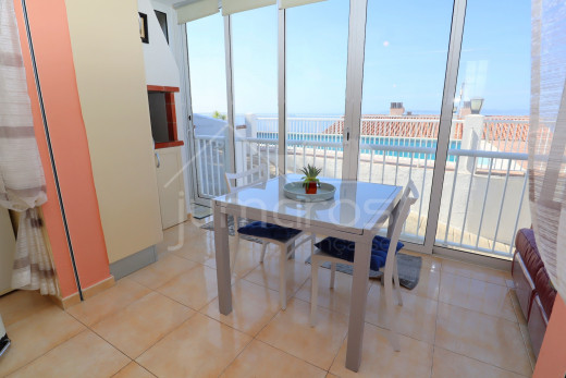 Appartement avec terrasse, vue mer, parking privé