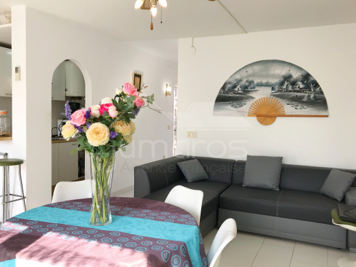 Appartement avec parking, amarre, et terrasse privés et piscine