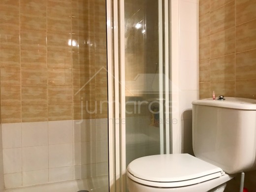 2 chambres, parking privé et terrasse 31 m2 au total