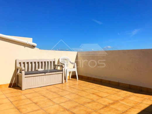 2 chambres, parking privé et terrasse 31 m2 au total