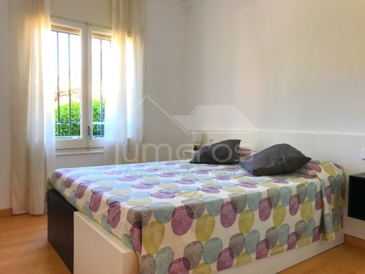 Appartement 2 chambres, terrasse de 29m2 et parking