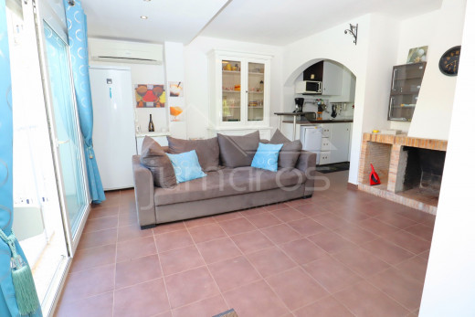 2 chambres, 100m de la plage, 27m2 de terrasse.
