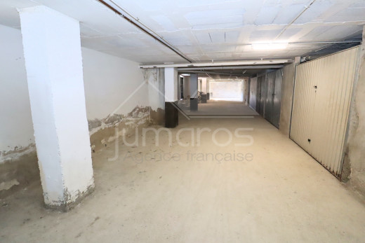 2 chambres, 400m de la plage et parking privé