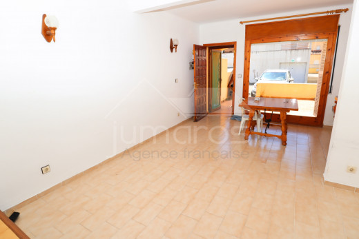 Opportunité!! Maison 2 chambres, prix négociable