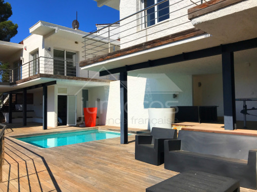 Villa 3 chambres, rénovée, à 200m de la plage d'Almadrava