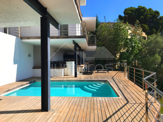 Villa 3 chambres, rénovée, à 200m de la plage d'Almadrava
