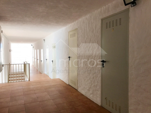 3 chambres, 49m2 terrasses, vue mer, piscine et 2 parkings