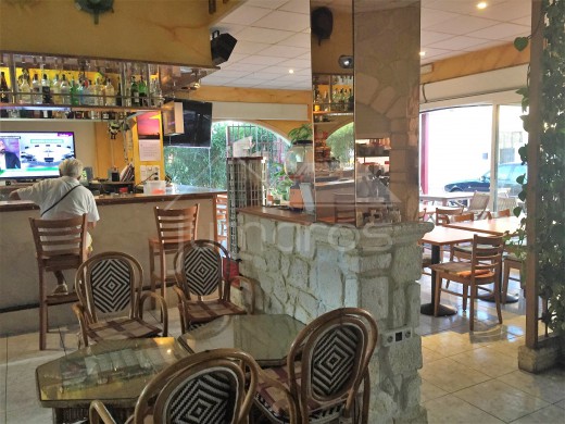 Bar Restaurant / vente des murs et du commerce