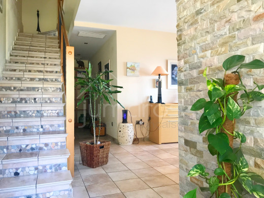 Villa 5 chambres, moderne , 174m2, vue mer avec piscine à Roses-Canyelles