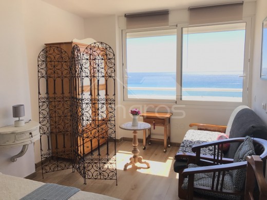 Rénové, vue mer, 50m de la plage