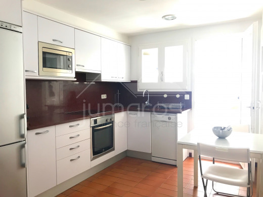 2 chambres, duplex, vue mer, centre de Cadaqués, 70m plage