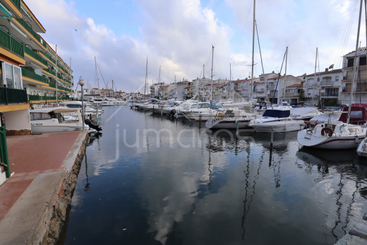 Amarre de 9,5 x 3,3 à Empuriabrava