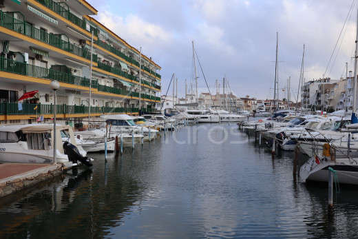 Amarre de 9,5 x 3,3 à Empuriabrava