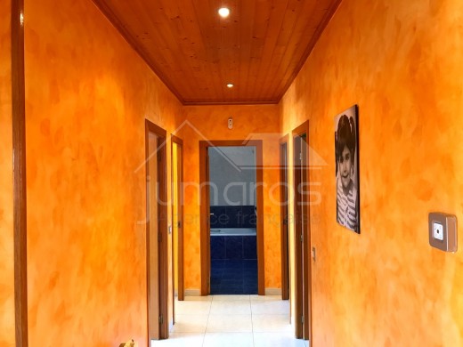 4 chambres, 125 m2, terrasse 35 m2, 2 parkings