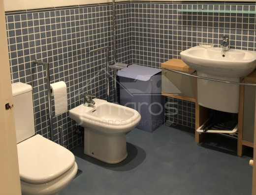 Maison avec piscine et amarre privée