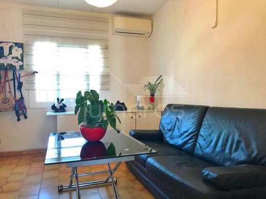 Maison avec grand terrain à Castelló d'Empuries