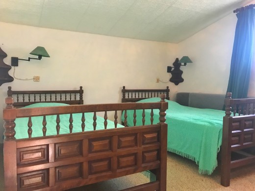 2 chambres, 45m2, à rénover, proche des commerces