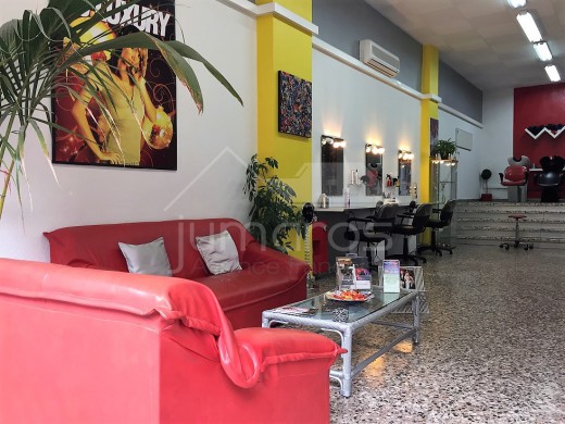 Hair Salon, Roses Center