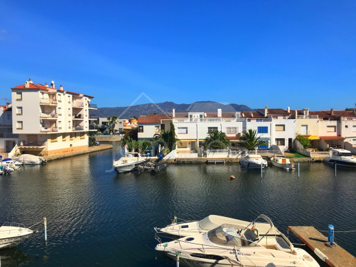 Amarre de 5m x 2.5m à Empuriabrava