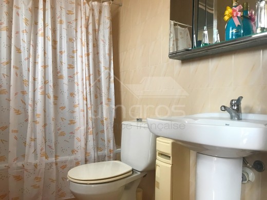 6 chambres, 413m2, village historique