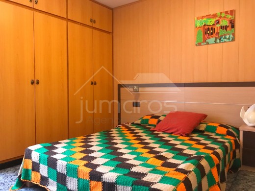 6 chambres, 413m2, village historique
