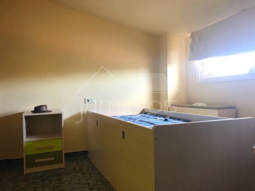 6 chambres, 413m2, village historique