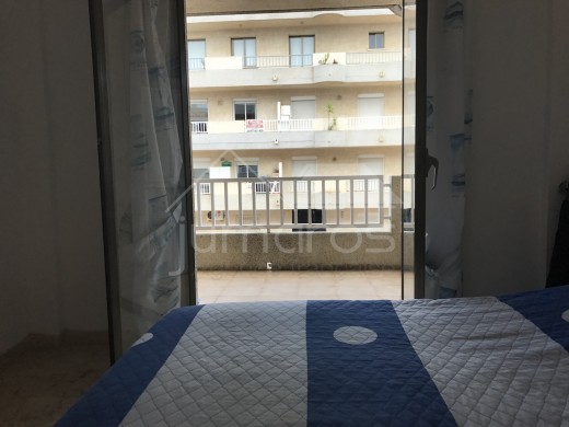 46m2, terrasse 13m2, amarre privée voilier, proche centre
