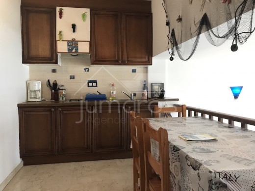46m2, terrasse 13m2, amarre privée voilier, proche centre