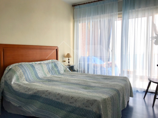 64m2, 2 chambres, vue mer, terrasse couverte, parking