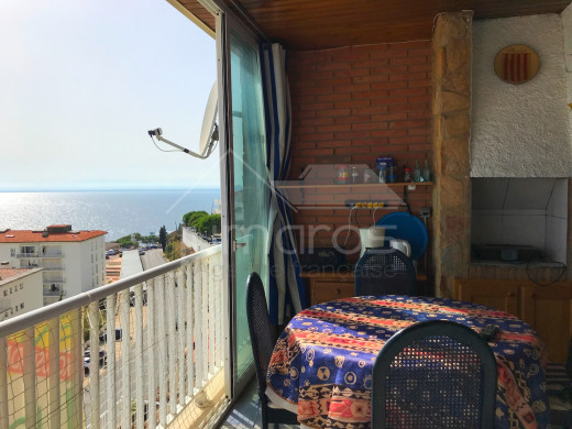 64m2, 2 chambres, vue mer, terrasse couverte, parking
