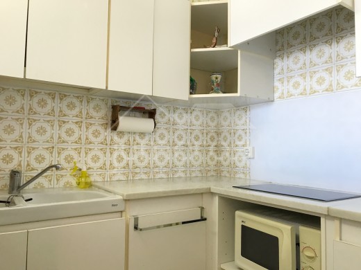 APPARTEMENT À 300MTS DE LA PLAGE AU CENTRE VILLE