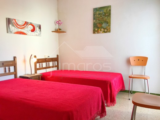 APPARTEMENT À 300MTS DE LA PLAGE AU CENTRE VILLE