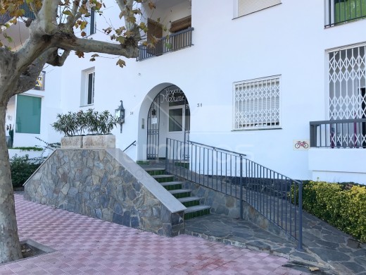 APPARTEMENT À 300MTS DE LA PLAGE AU CENTRE VILLE