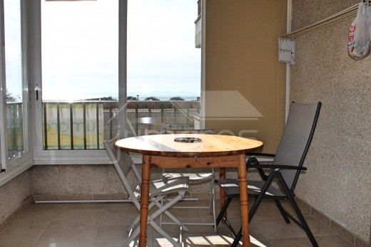 Coquet appartement de 40m2 en 1ère ligne de mer, Roses