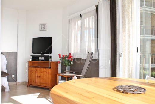 Coquet appartement de 40m2 en 1ère ligne de mer, Roses