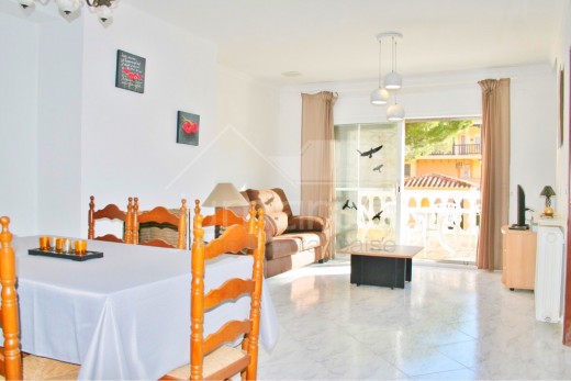4 chambres, 183m2, piscine, 100 m de la plage d'Empuriabrava
