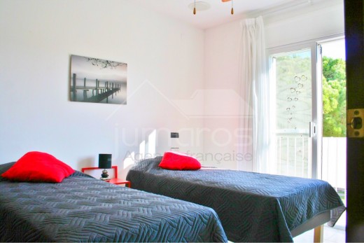 4 chambres, 183m2, piscine, 100 m de la plage d'Empuriabrava